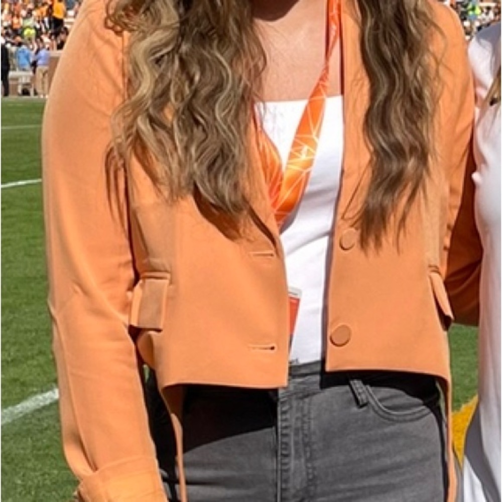 Cropped orange blazer